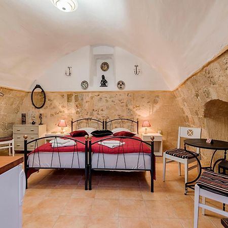 Kristina'S Rooms Rhodes City Bagian luar foto