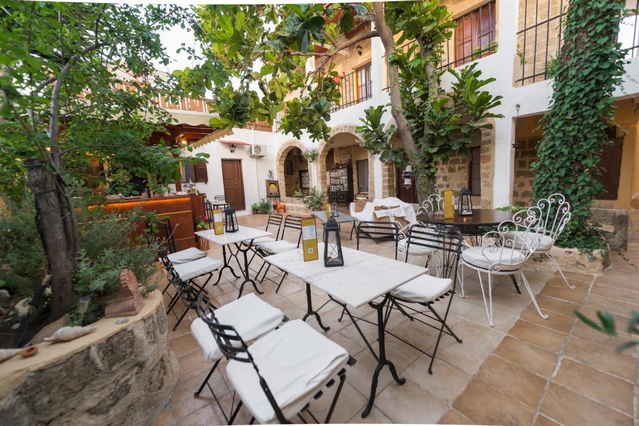 Kristina'S Rooms Rhodes City Bagian luar foto