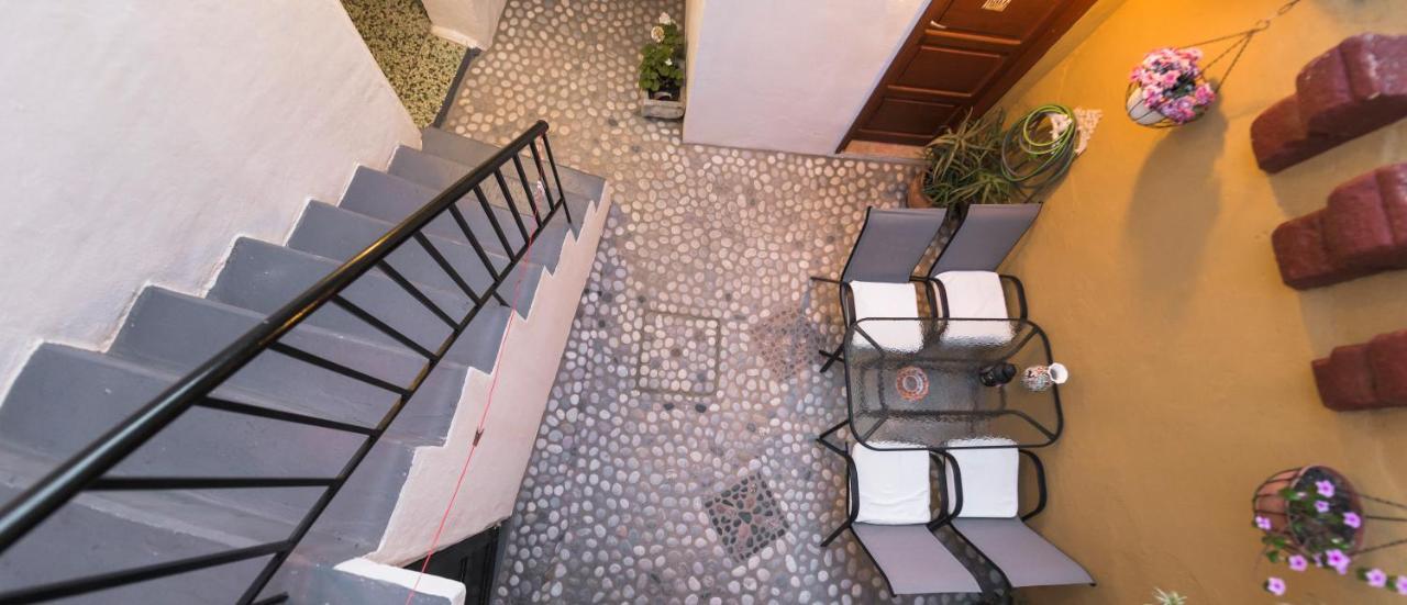 Kristina'S Rooms Rhodes City Bagian luar foto