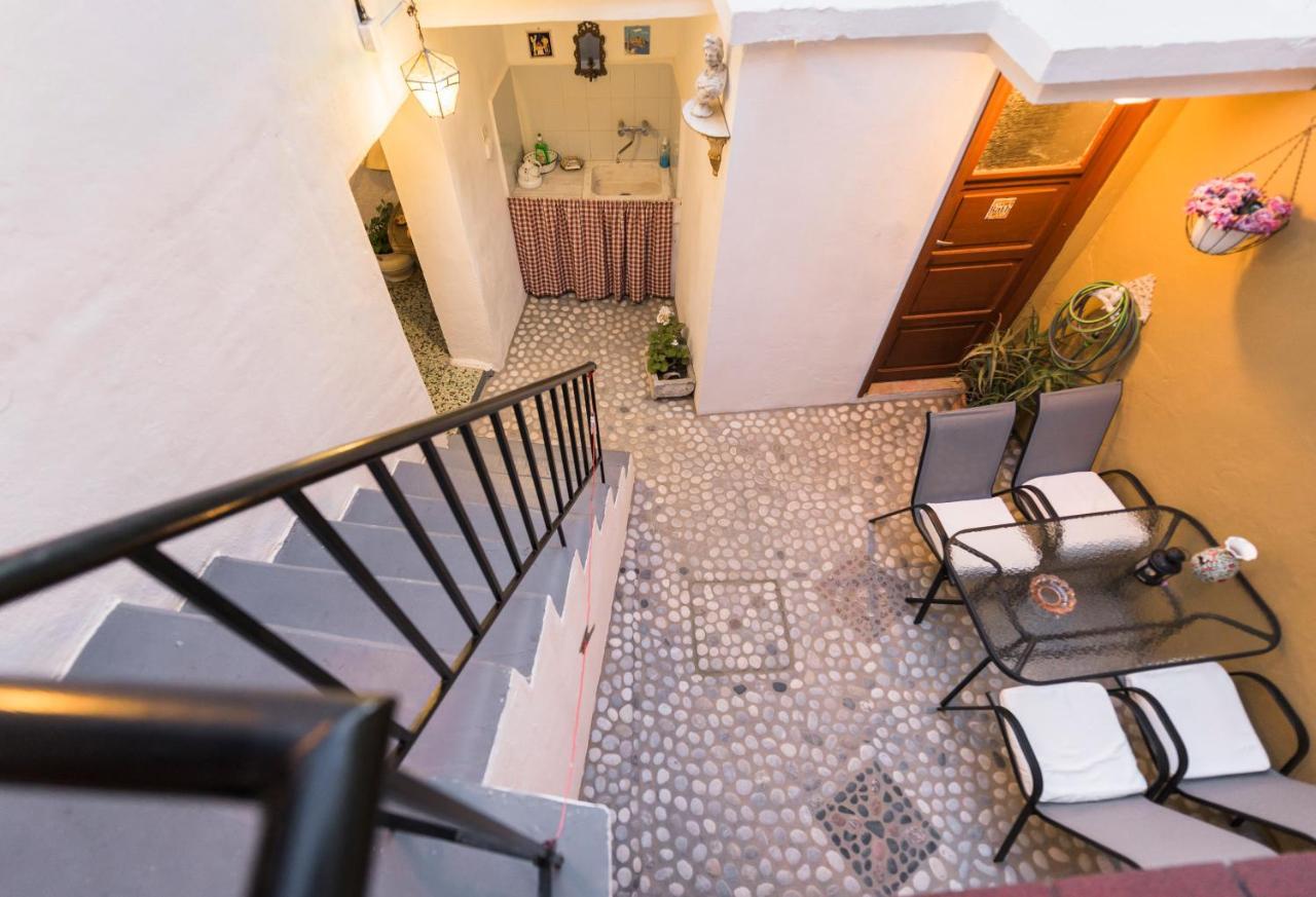 Kristina'S Rooms Rhodes City Bagian luar foto